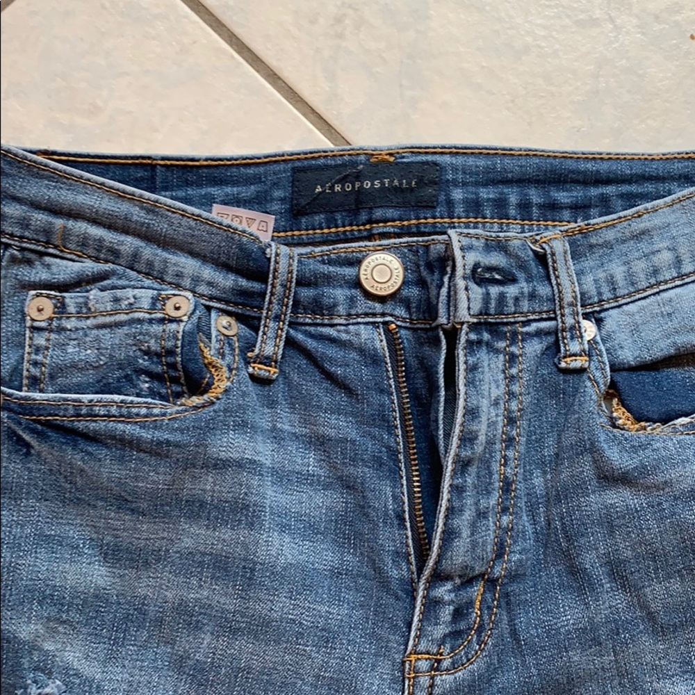 Jeans - Picture 2 of 4
